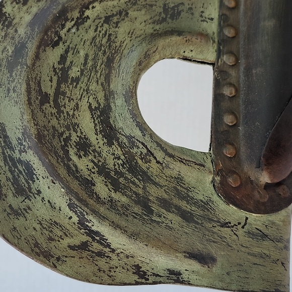 GLOBAL VIEWS STYLIZED METAL ROOSTER DECOR - Picture 3 of 10